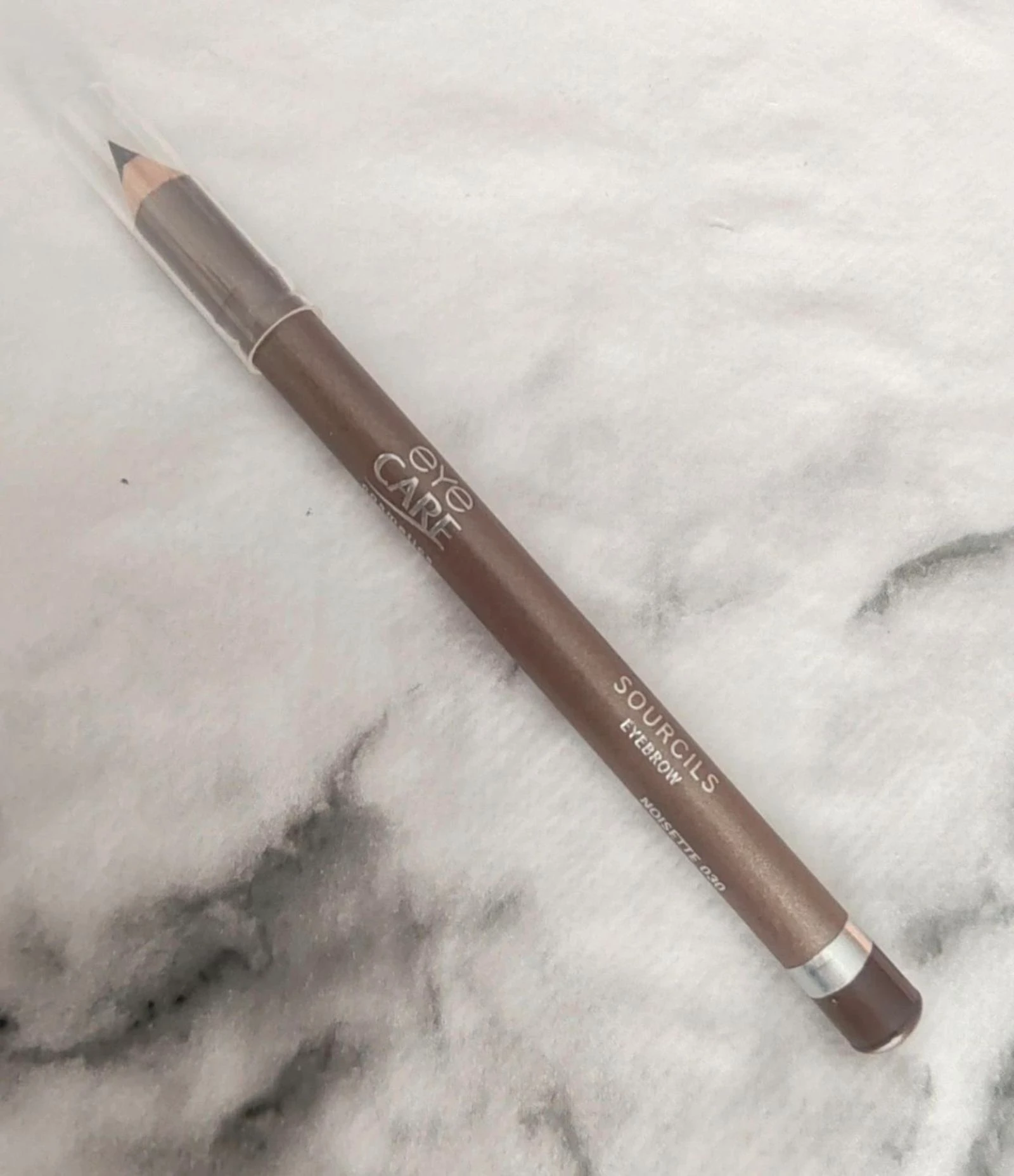 Crayon sourcils haute tolérance 